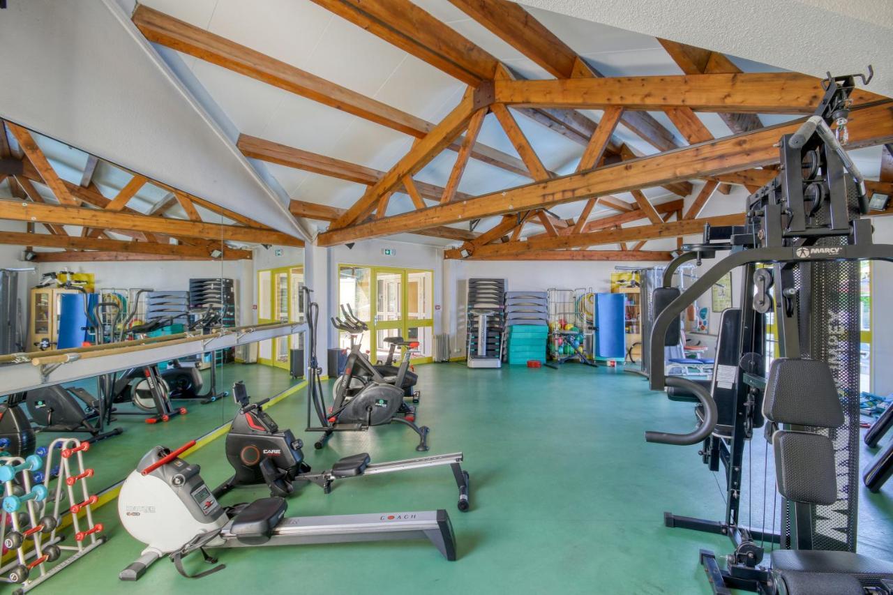 Vvf Correze Pays D'Eygurande Hotel ภายนอก รูปภาพ