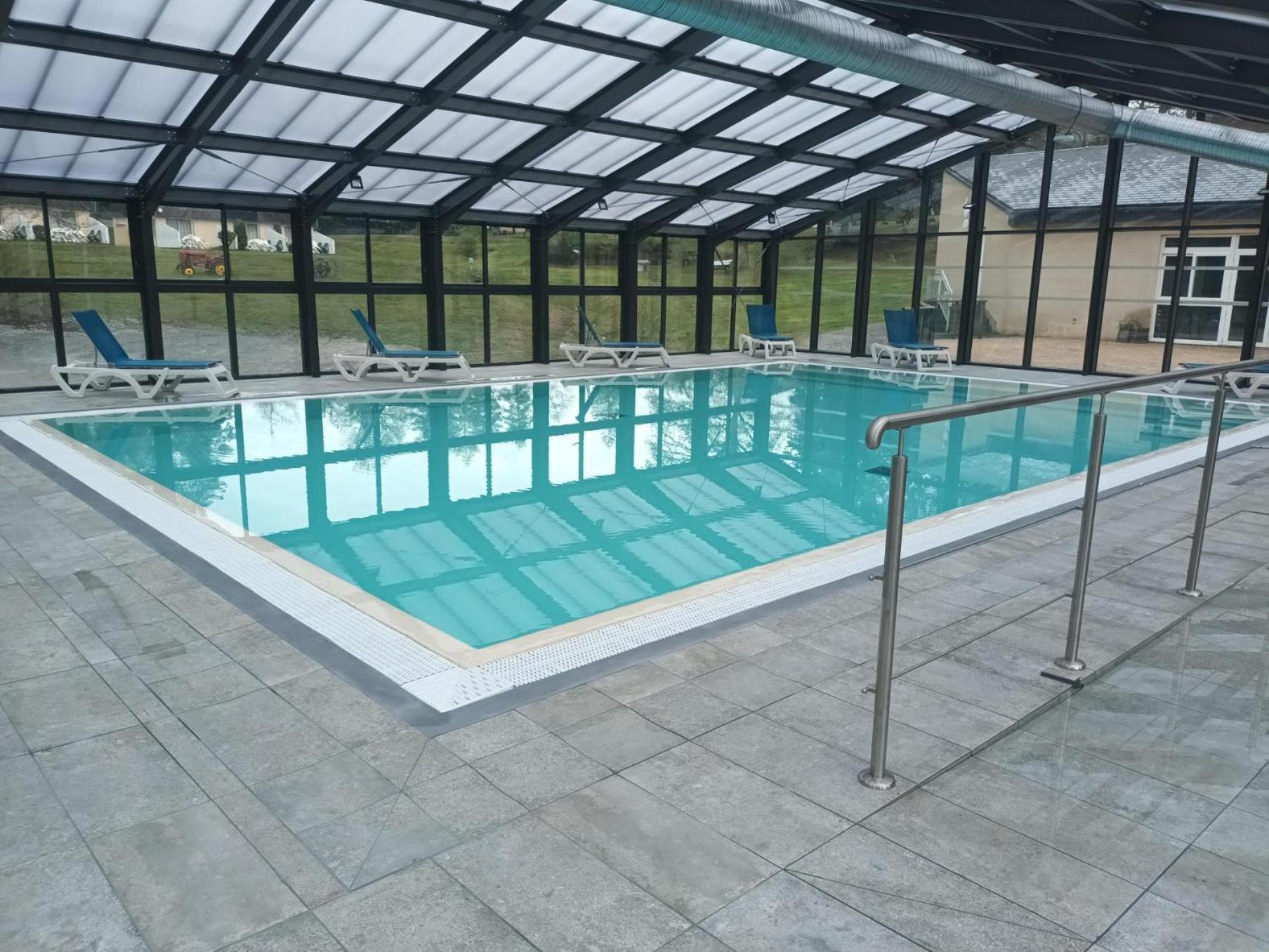 Vvf Correze Pays D'Eygurande Hotel ภายนอก รูปภาพ